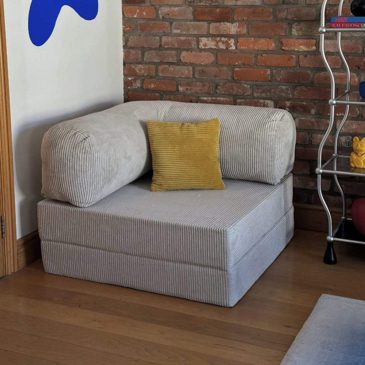 Artefina Armchair